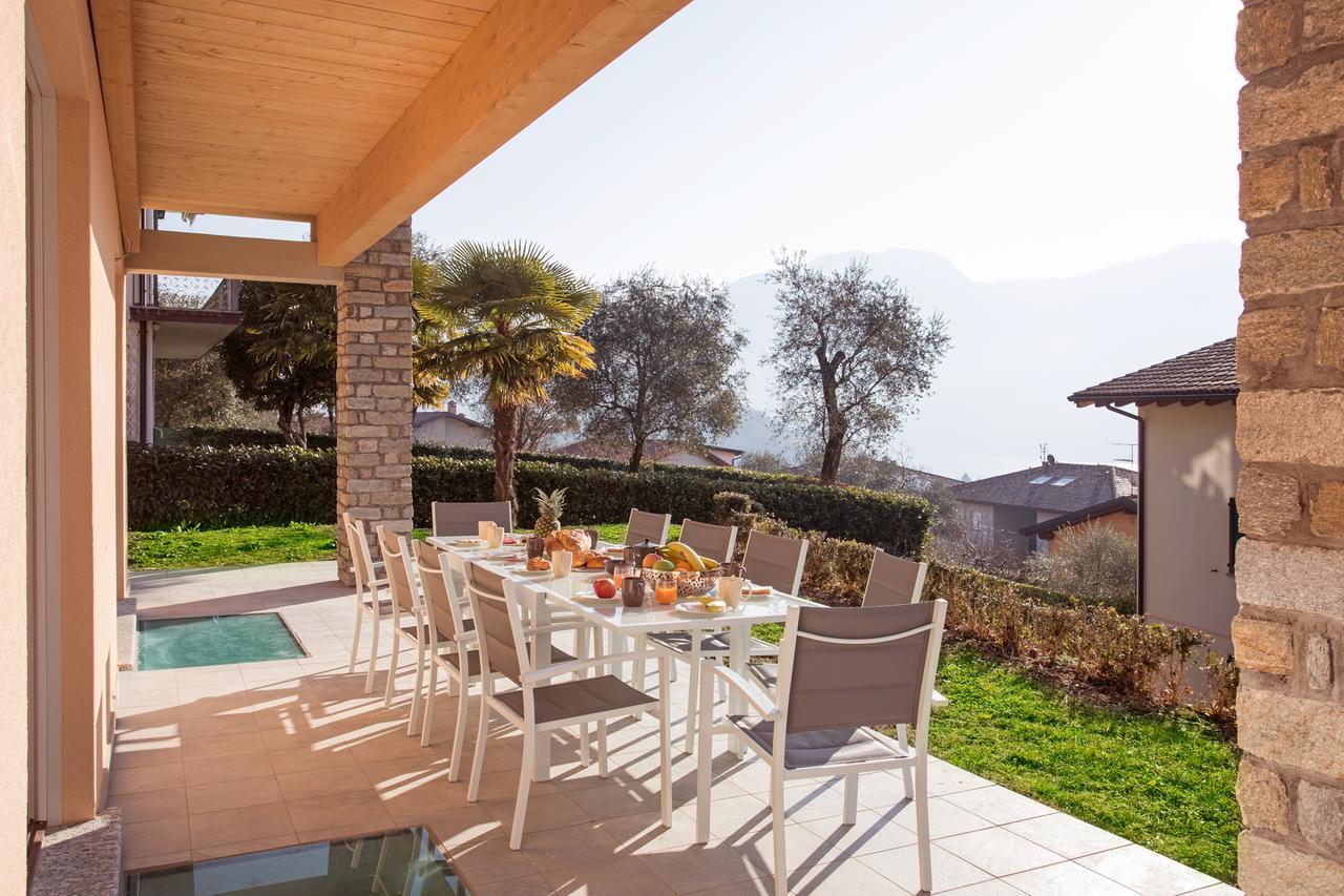 Ossuccio Grande C Home With Pool Sleeps 12 By Italian Apartments 코모 외부 사진